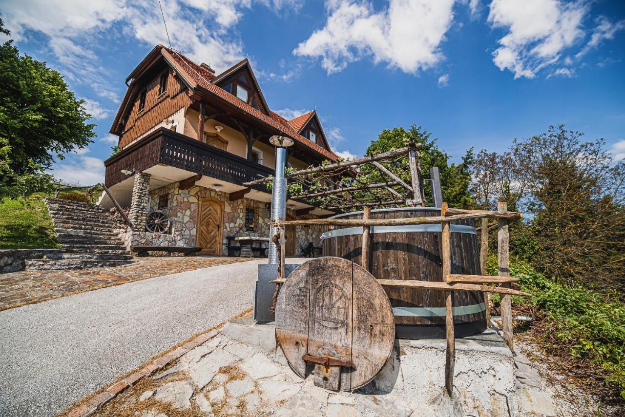 Authentic Countryside Villa With Hot Tub Veliki Kamen Exterior foto